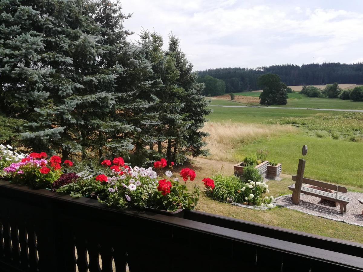 Ferienhaus Ulli Gansbach Екстериор снимка